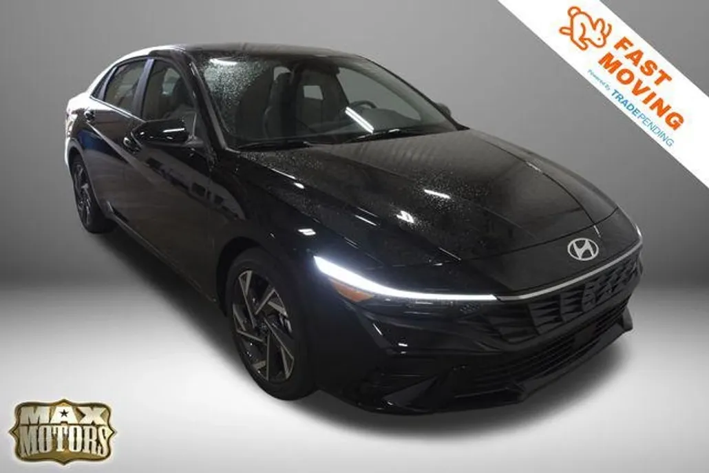 2025 Hyundai Elantra SEL Convenience photo 1
