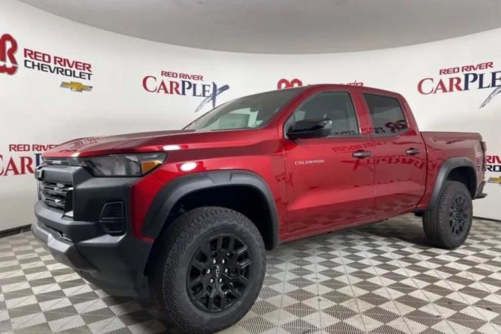 2026 Chevrolet Colorado Trail Boss photo 1