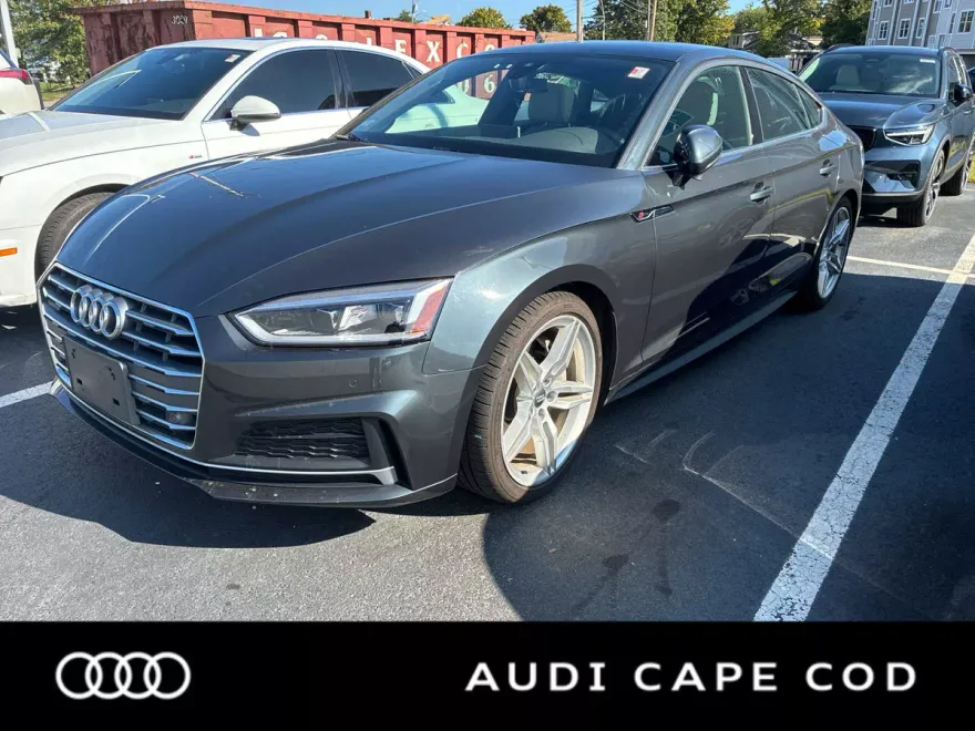 2018 Audi A5 Premium Plus photo 1