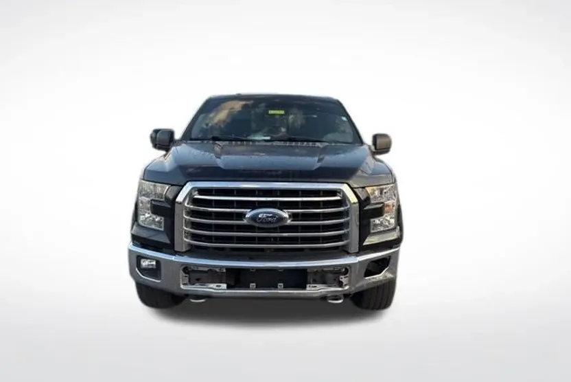 2016 Ford F-150 XLT photo 1