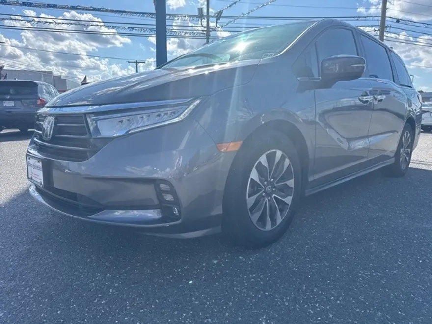 2023 Honda Odyssey EX-L photo 1