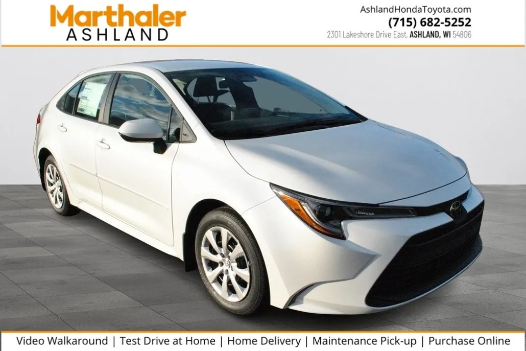 2025 Toyota Corolla LE photo 1
