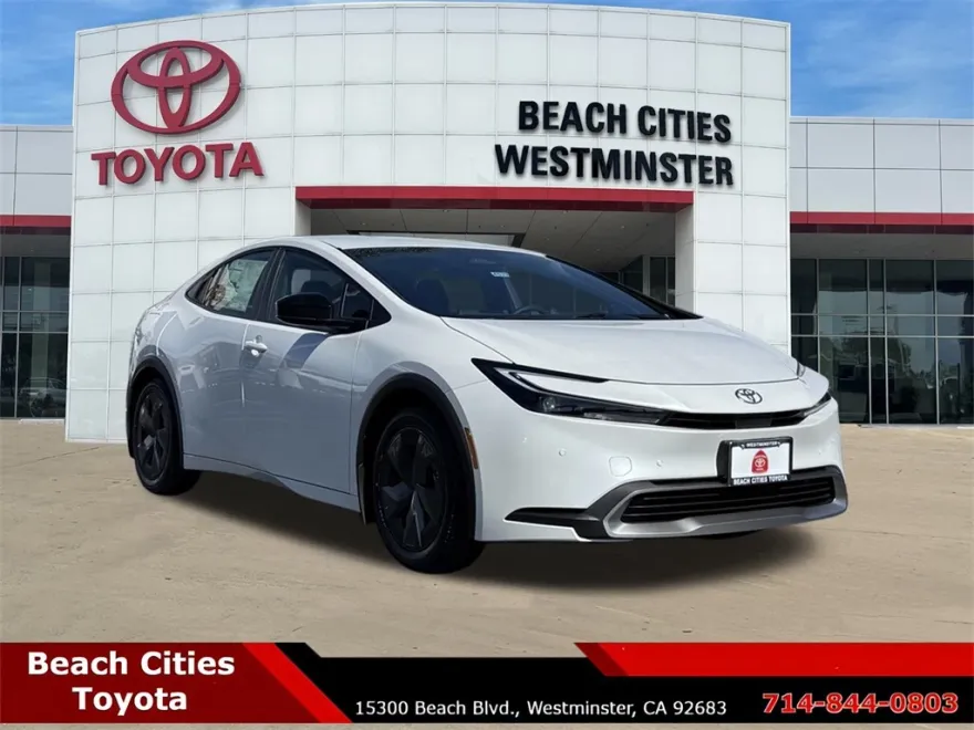 2026 Toyota Prius Plug-in Hybrid SE photo 1
