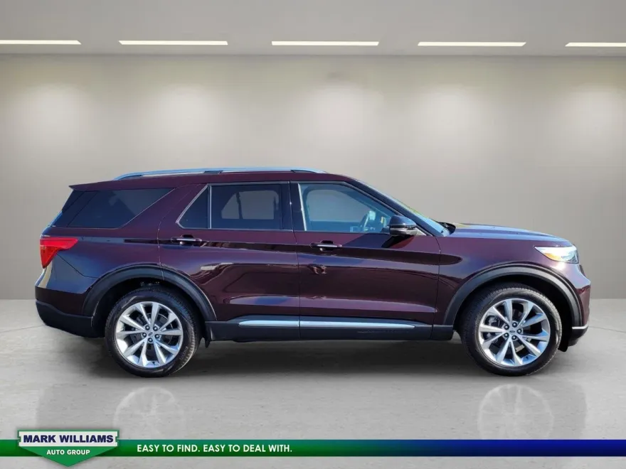 2023 Ford Explorer Platinum photo 1