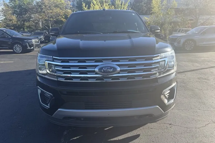 2018 Ford Expedition Limited photo 1