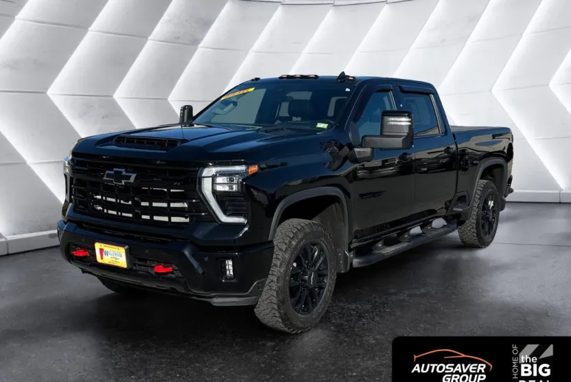 2025 Chevrolet Silverado 3500HD LTZ photo 1