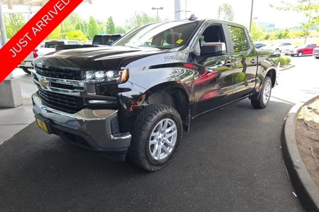 2020 Chevrolet Silverado 1500 LT photo 1