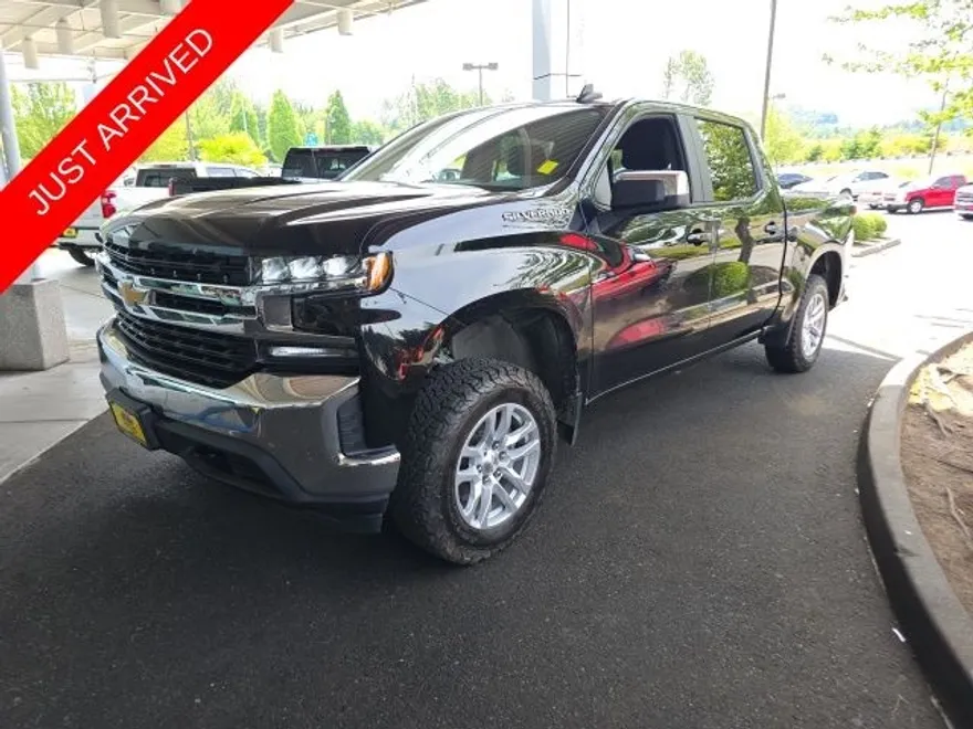 2020 Chevrolet Silverado 1500 LT photo 1
