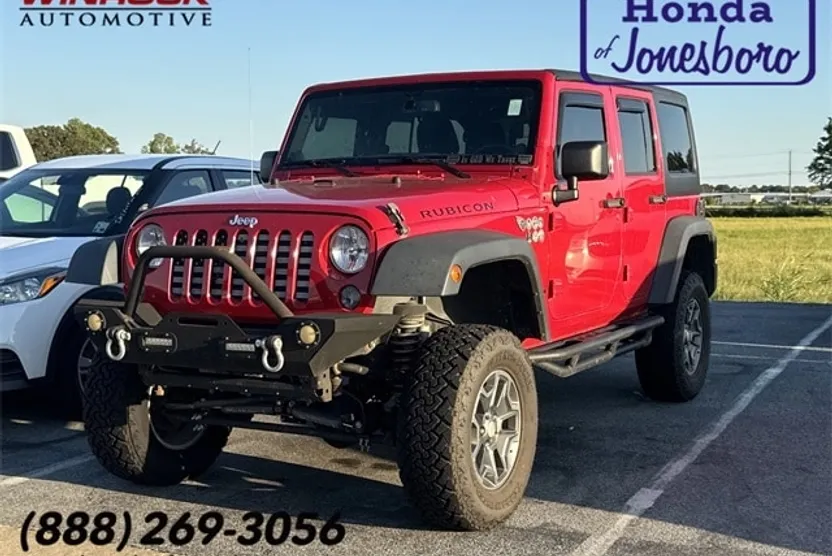 2014 Jeep Wrangler Unlimited Rubicon photo 1