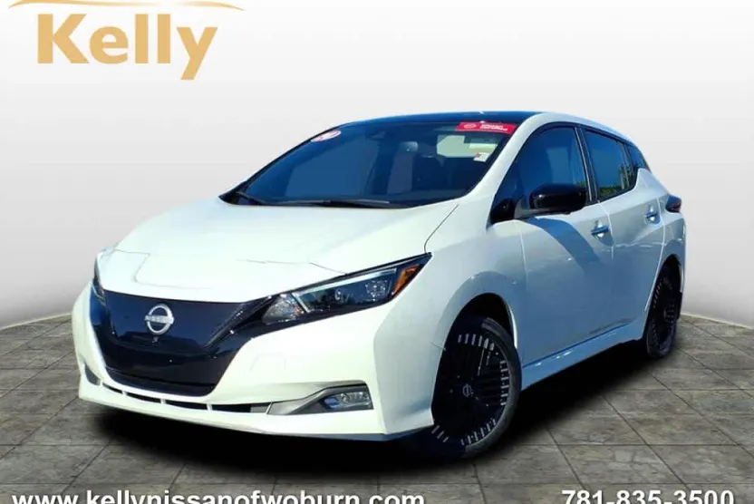 2024 Nissan Leaf SV Plus photo 1
