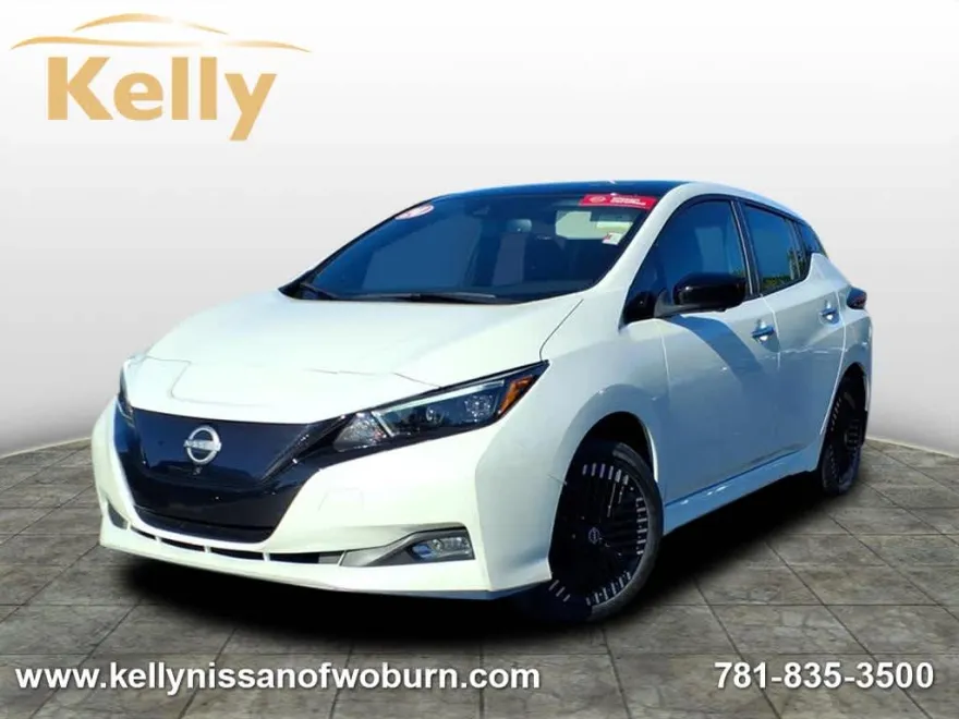 2024 Nissan Leaf SV Plus photo 1