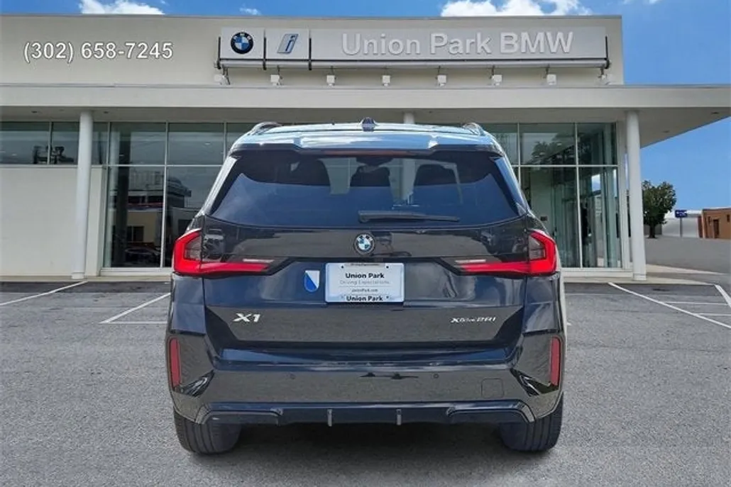 2025 Bmw X1 XDrive28i photo 1