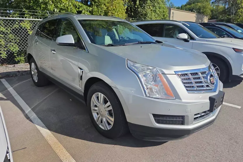 2014 Cadillac SRX Luxury photo 1