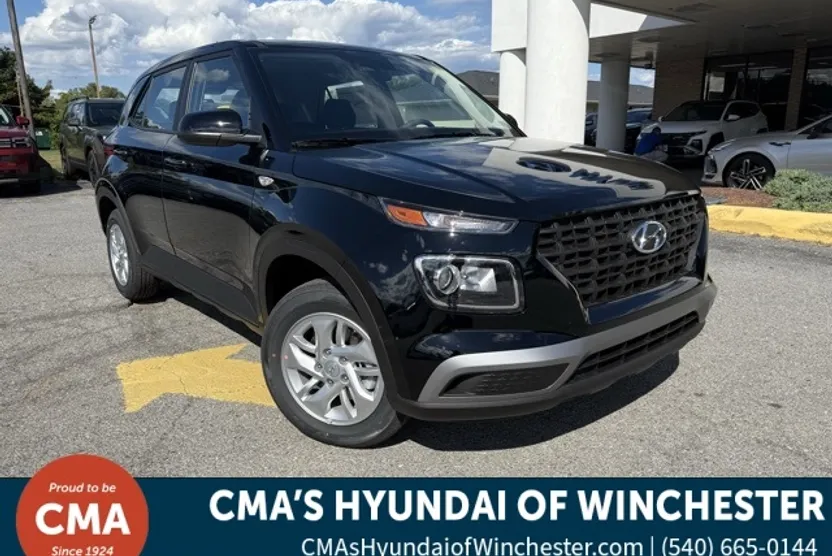 2025 Hyundai Venue SE photo 1
