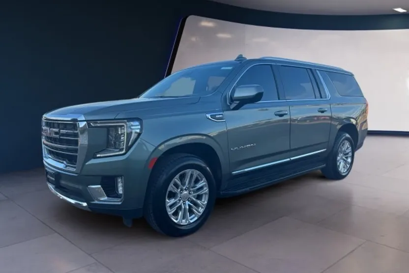 2023 Gmc Yukon XL SLT photo 1