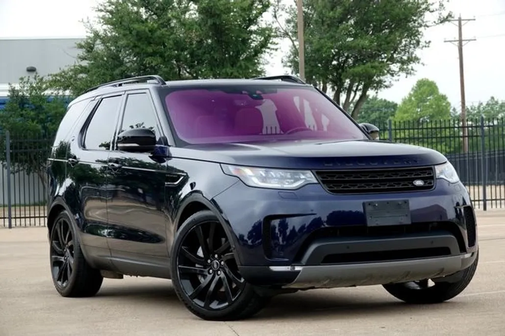 2020 Land Rover Discovery HSE photo 1