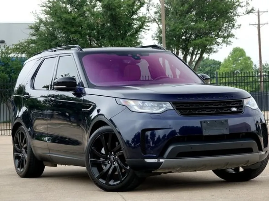 2020 Land Rover Discovery HSE photo 1
