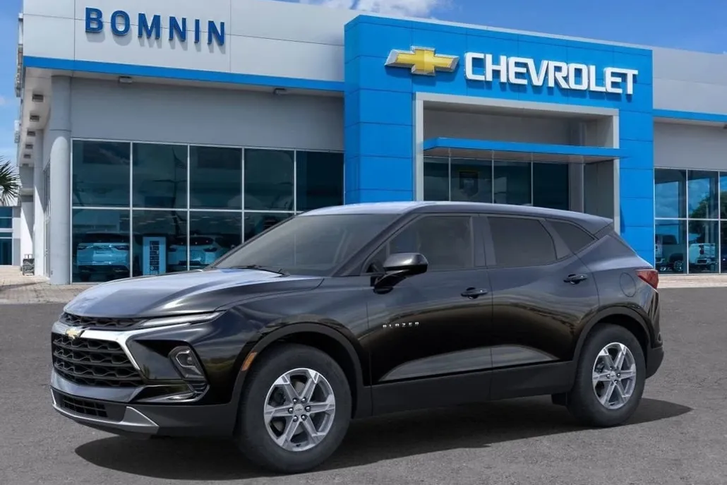 2025 Chevrolet Blazer 2LT photo 1
