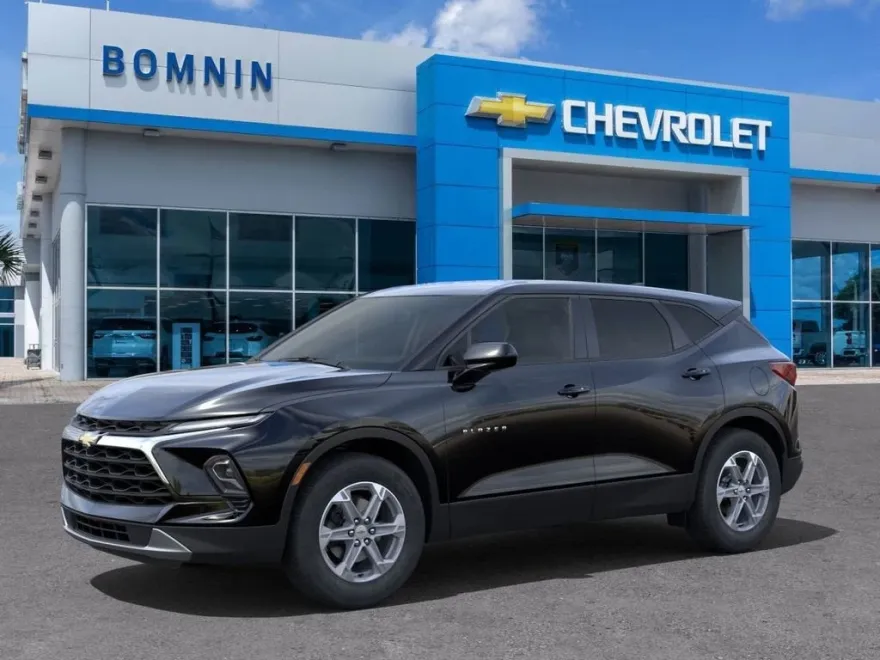 2025 Chevrolet Blazer 2LT photo 1