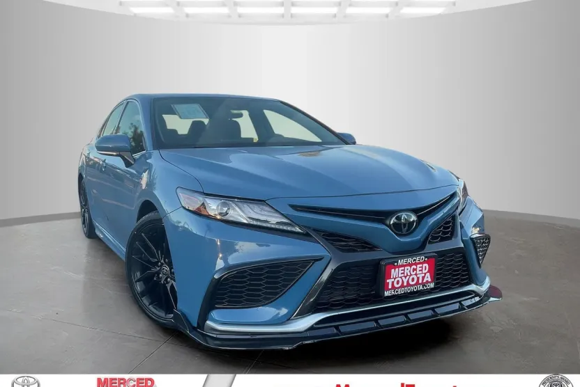 2023 Toyota Camry XSE photo 1