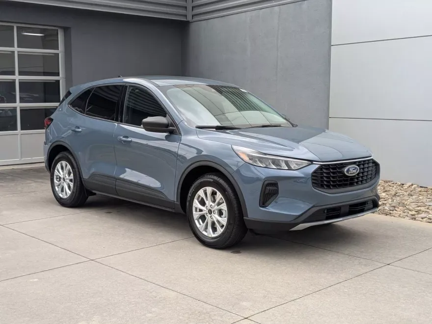 2025 Ford Escape Active photo 1