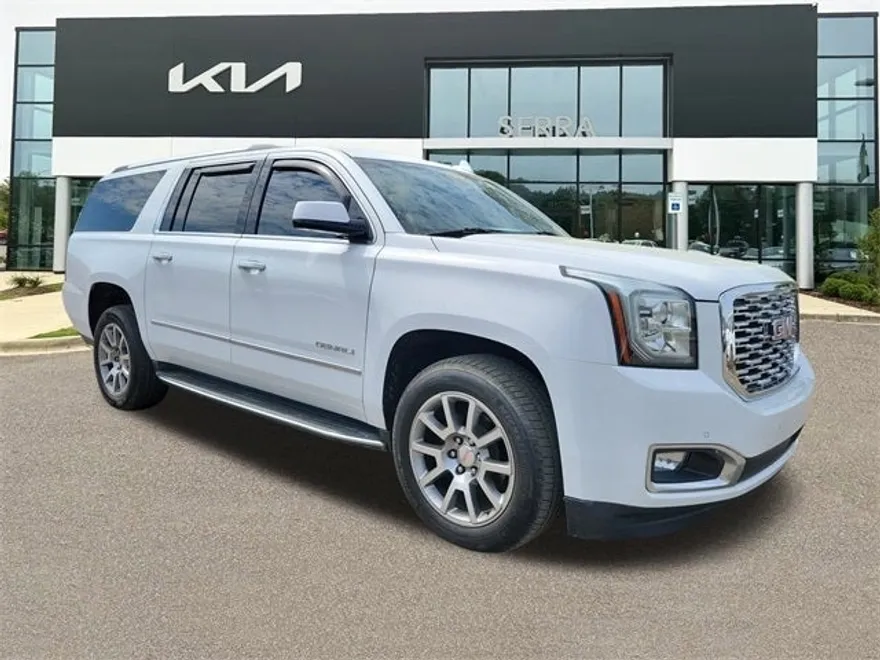 2020 Gmc Yukon XL Denali photo 1