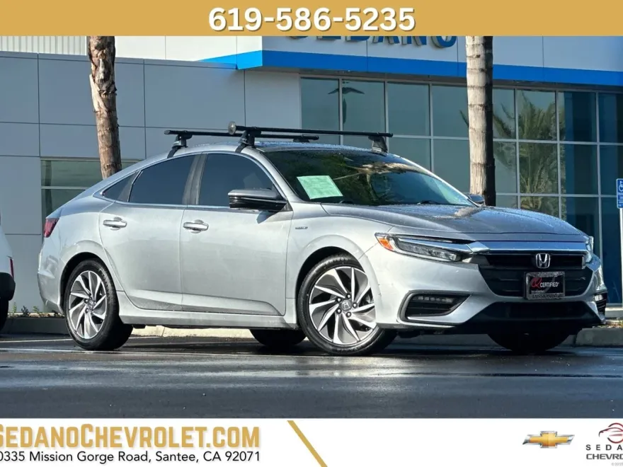 2019 Honda Insight Touring photo 1