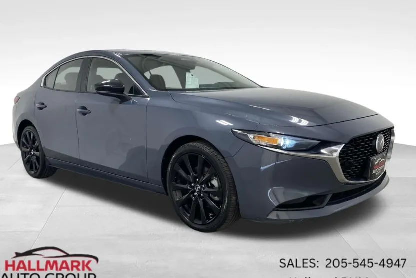 2024 Mazda Mazda3 2.5 s Carbon photo 1