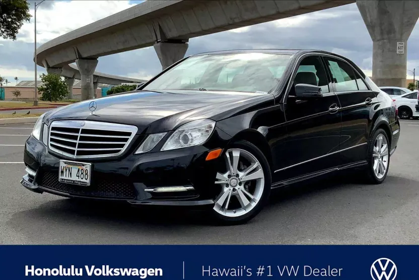 2013 Mercedes Benz E 350 photo 1