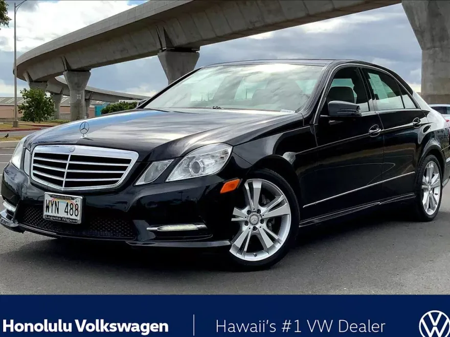 2013 Mercedes Benz E 350 photo 1