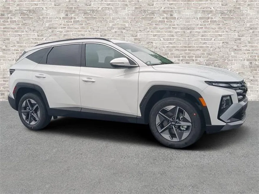 2025 Hyundai Tucson SEL Convenience photo 1