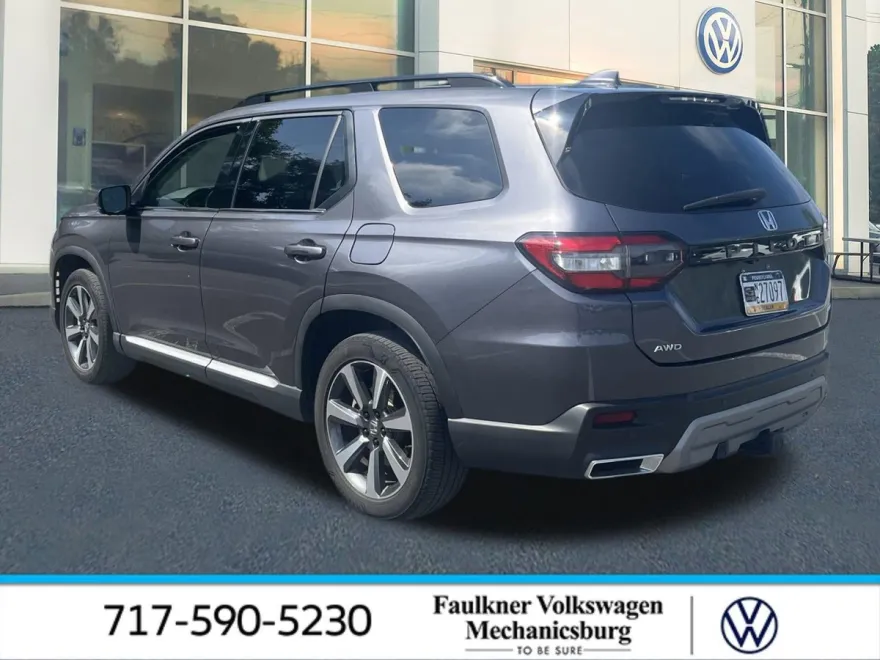 2023 Honda Pilot Elite photo 1