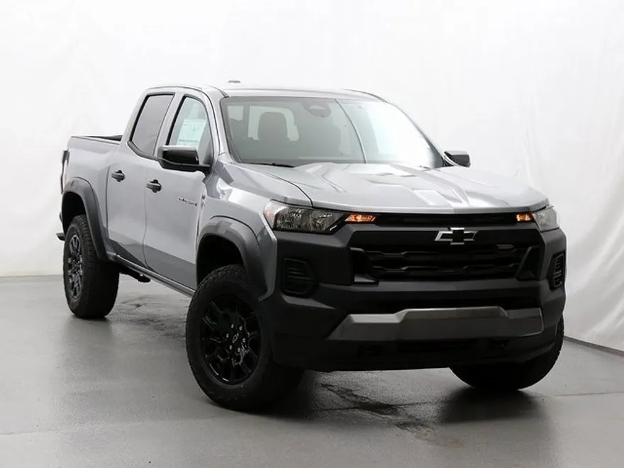 2026 Chevrolet Colorado Trail Boss photo 1