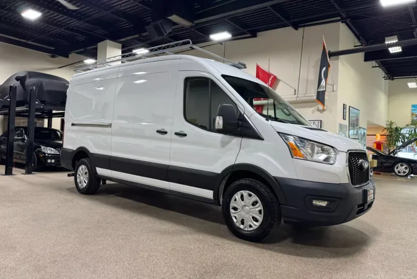 2022 Ford Transit Cargo Van photo 1