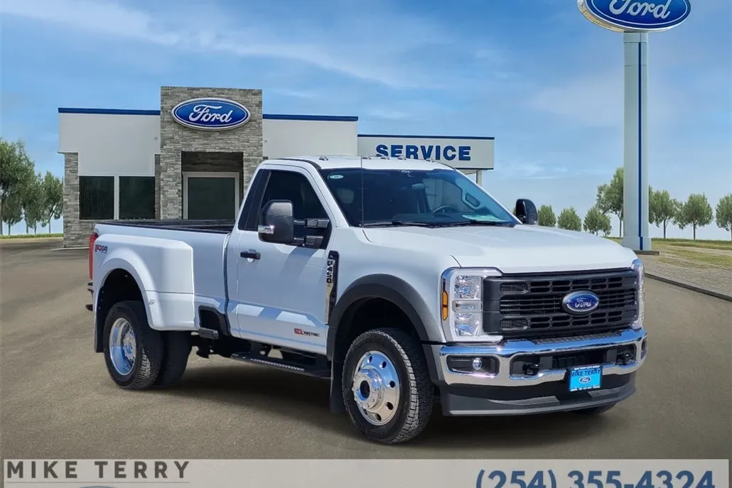 2026 Ford F-450 photo 1