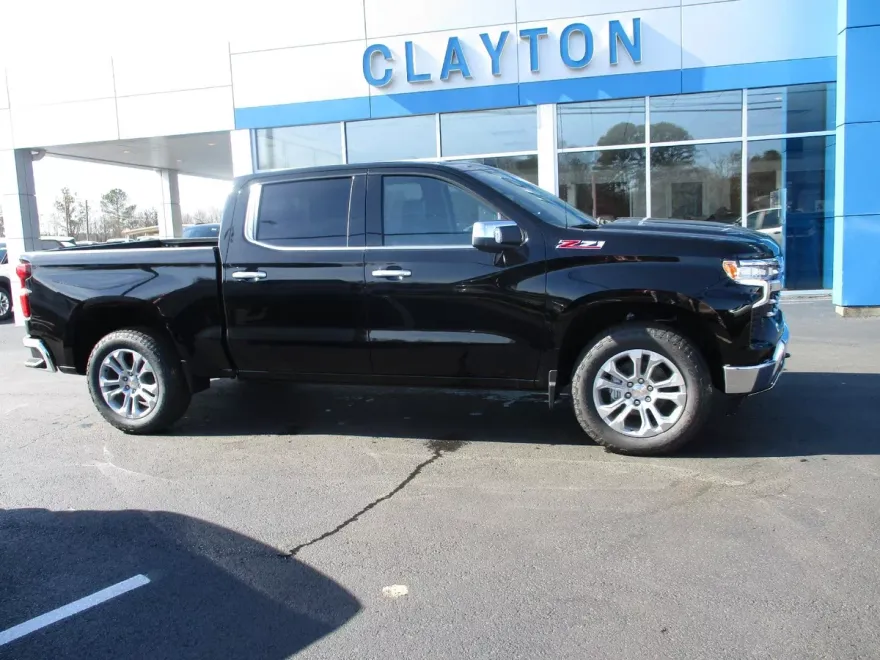 2025 Chevrolet Silverado 1500 LTZ photo 1