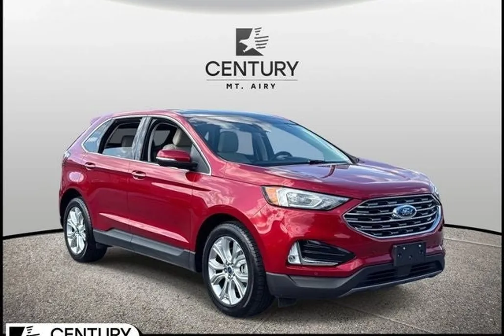 2020 Ford Edge Titanium photo 1
