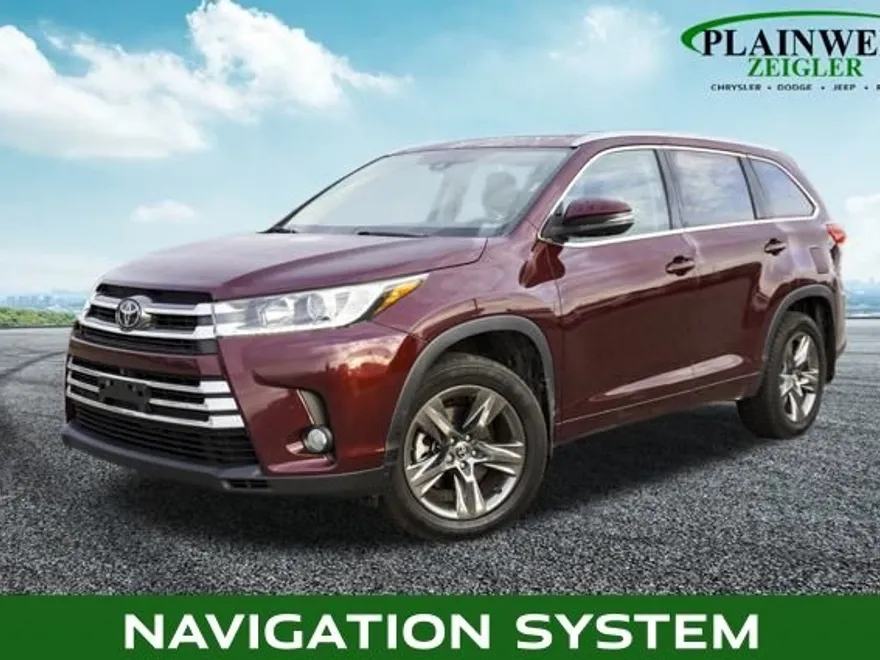 2017 Toyota Highlander Limited photo 1
