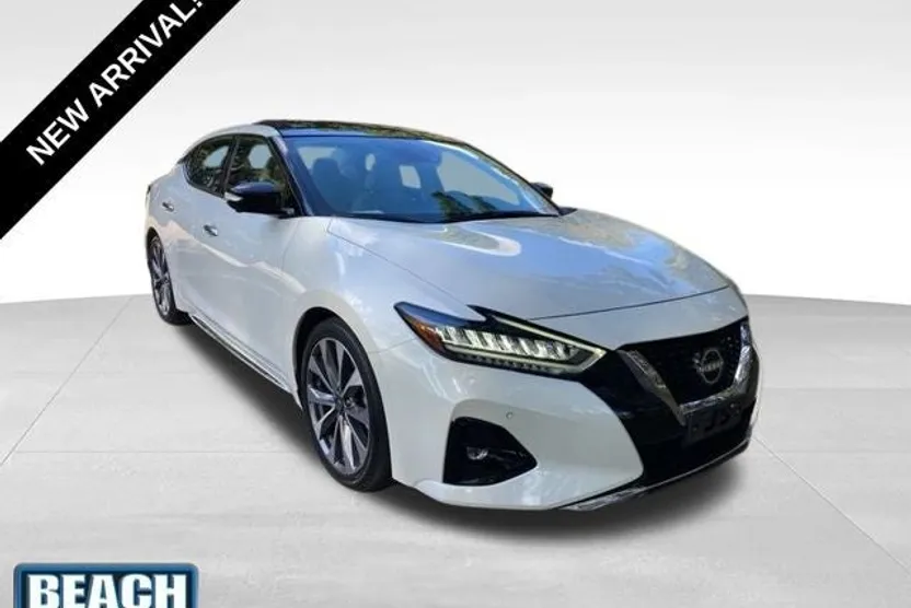 2023 Nissan Maxima Platinum photo 1