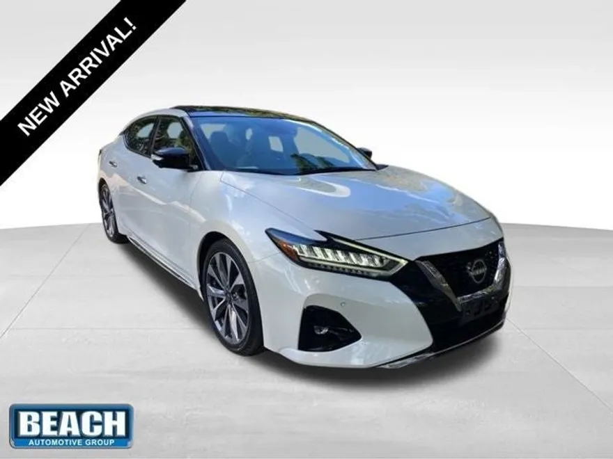2023 Nissan Maxima Platinum photo 1