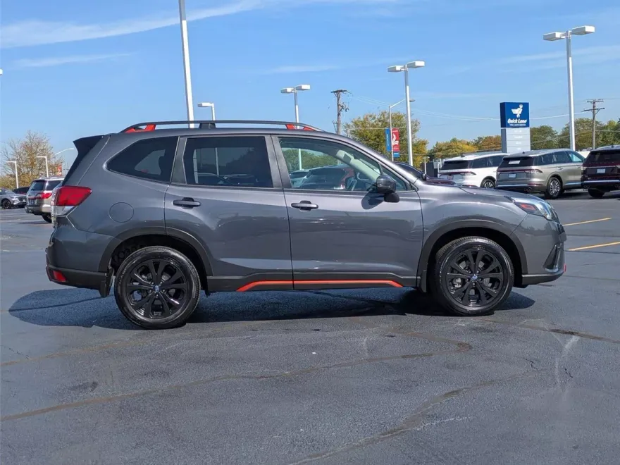 2024 Subaru Forester Sport photo 1