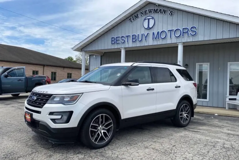 2017 Ford Explorer Sport photo 1