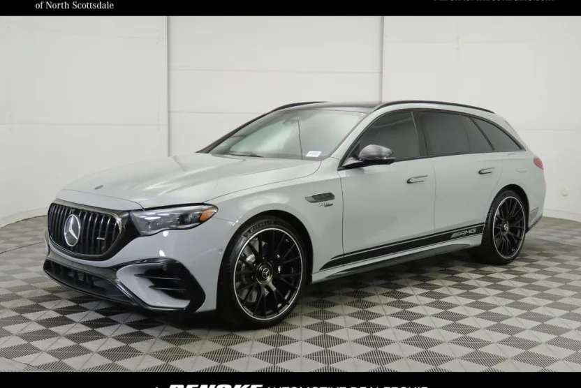 2026 Mercedes Benz E 4MATIC Wagon photo 1