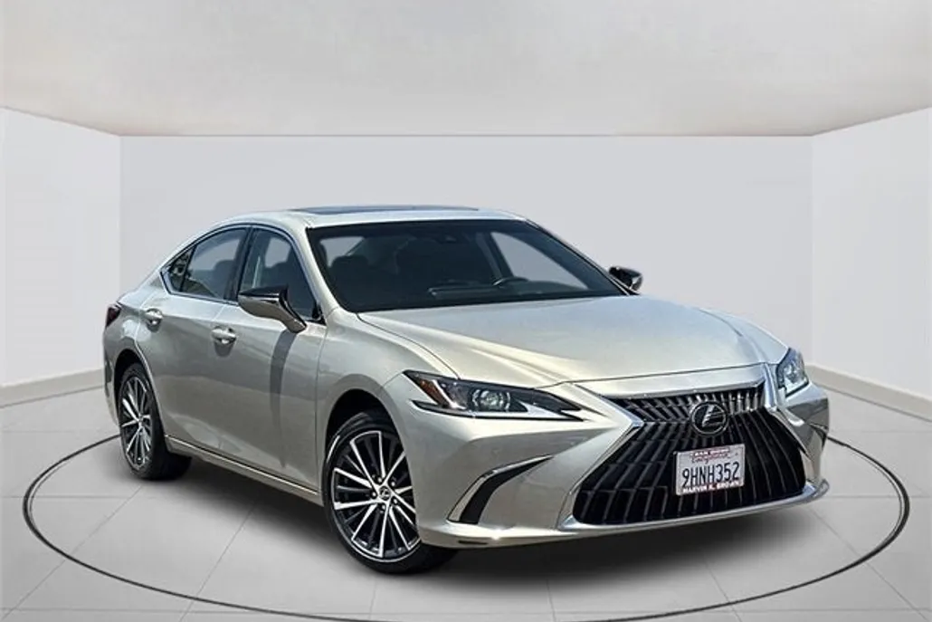 2023 Lexus ES 350 photo 1