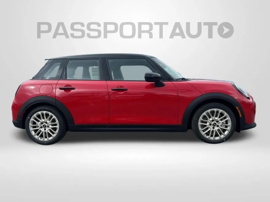 2025 Mini Cooper Signature photo 3