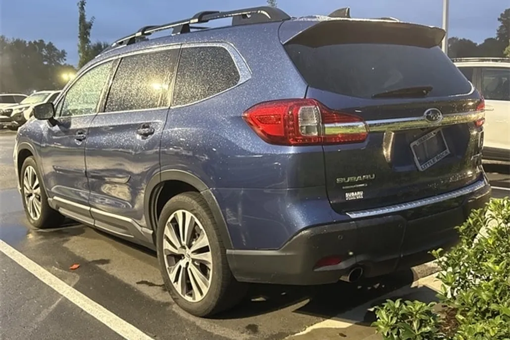 2021 Subaru Ascent Premium photo 1