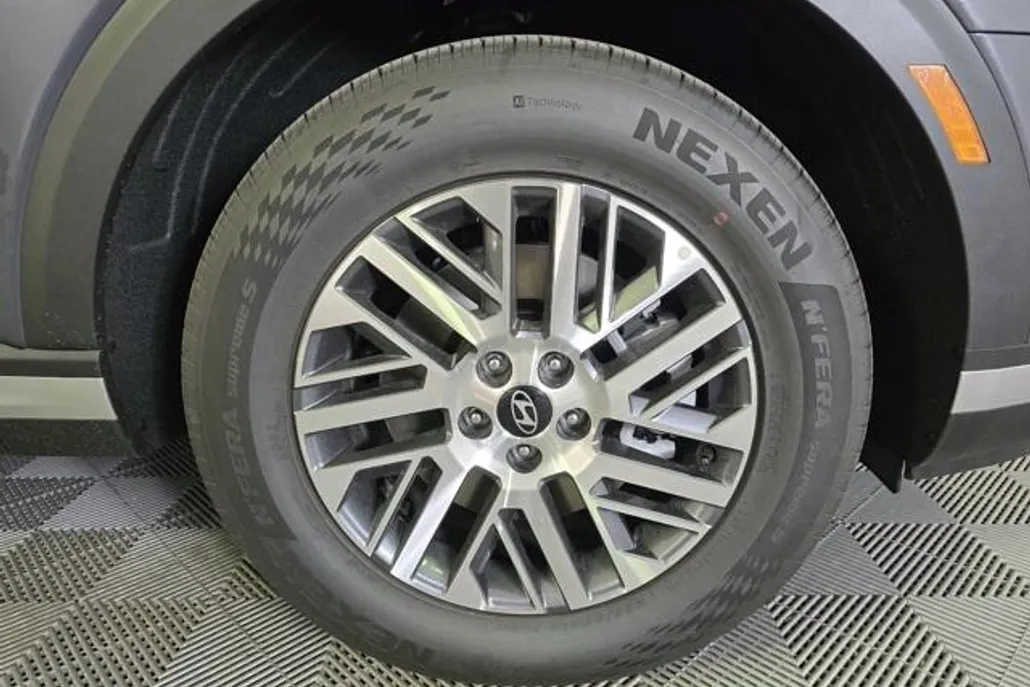 2026 Hyundai Palisade SEL photo 1