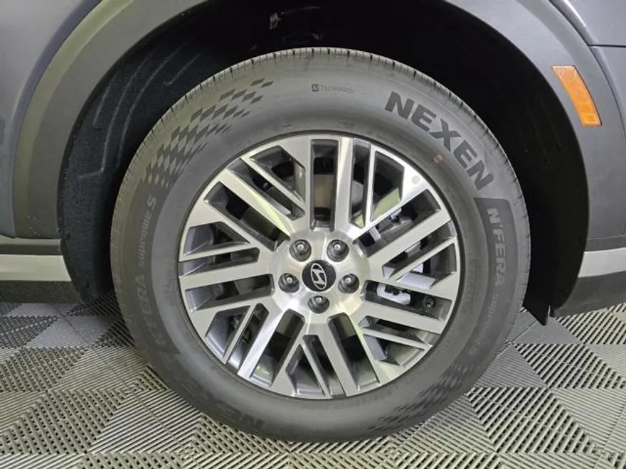 2026 Hyundai Palisade SEL photo 1