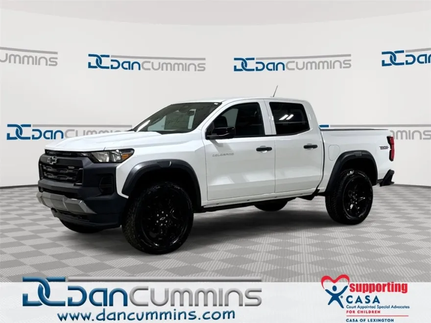 2026 Chevrolet Colorado Trail Boss photo 1