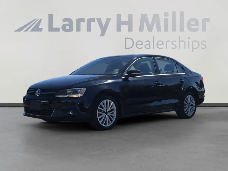 2013 Volkswagen Jetta 2.5L SEL photo 1